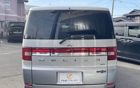 Mitsubishi Delica D:5 I, 2015 год, 2 500 000 рублей, 6 фотография