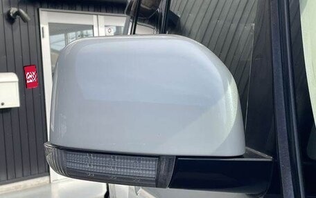 Mitsubishi Delica D:5 I, 2015 год, 2 500 000 рублей, 10 фотография
