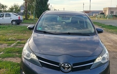 Toyota Verso I, 2013 год, 1 550 000 рублей, 1 фотография