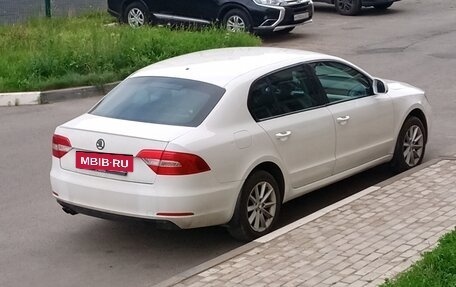 Skoda Superb III рестайлинг, 2014 год, 890 000 рублей, 4 фотография