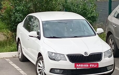 Skoda Superb III рестайлинг, 2014 год, 890 000 рублей, 2 фотография