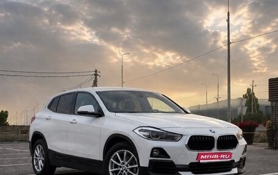 BMW X2, 2018 год, 2 390 000 рублей, 1 фотография