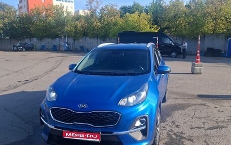 KIA Sportage IV рестайлинг, 2021 год, 2 400 000 рублей, 1 фотография