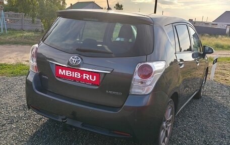 Toyota Verso I, 2013 год, 1 550 000 рублей, 13 фотография