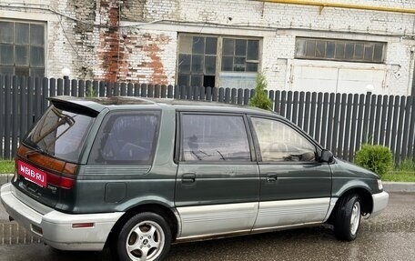 Mitsubishi Chariot III, 1994 год, 200 000 рублей, 3 фотография
