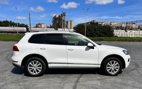Volkswagen Touareg III, 2013 год, 1 765 000 рублей, 4 фотография