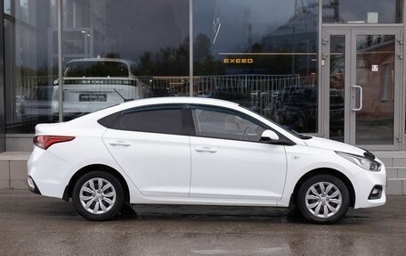 Hyundai Solaris II рестайлинг, 2018 год, 1 100 000 рублей, 4 фотография