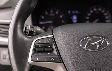 Hyundai Solaris II рестайлинг, 2018 год, 1 100 000 рублей, 12 фотография