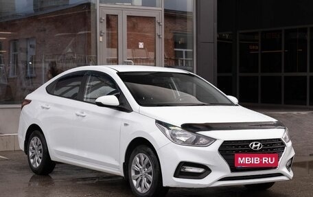 Hyundai Solaris II рестайлинг, 2018 год, 1 100 000 рублей, 3 фотография