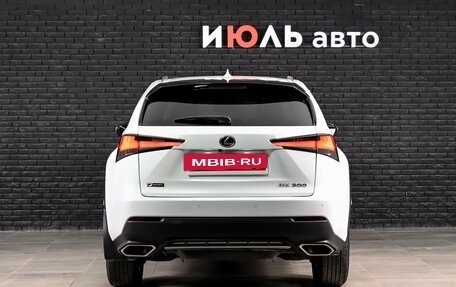 Lexus NX I, 2021 год, 4 270 000 рублей, 5 фотография