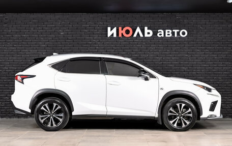 Lexus NX I, 2021 год, 4 270 000 рублей, 9 фотография