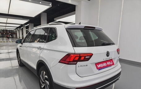 Volkswagen Tiguan II, 2023 год, 2 550 007 рублей, 4 фотография
