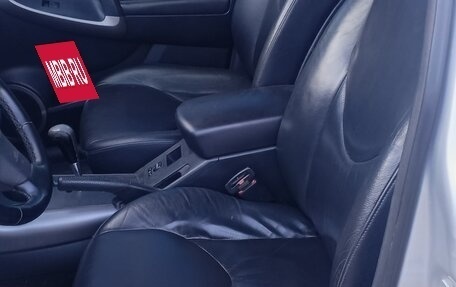 Toyota RAV4, 2007 год, 1 050 000 рублей, 10 фотография
