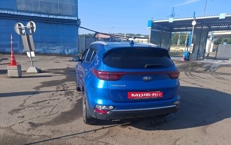 KIA Sportage IV рестайлинг, 2021 год, 2 400 000 рублей, 8 фотография