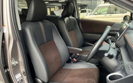 Toyota Sienta II, 2021 год, 1 199 000 рублей, 9 фотография