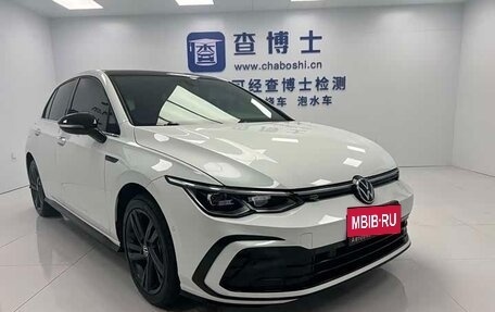 Volkswagen Golf VIII, 2023 год, 1 533 000 рублей, 3 фотография