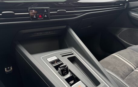 Volkswagen Golf VIII, 2023 год, 2 098 000 рублей, 12 фотография