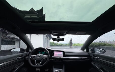 Volkswagen Golf VIII, 2023 год, 2 098 000 рублей, 9 фотография