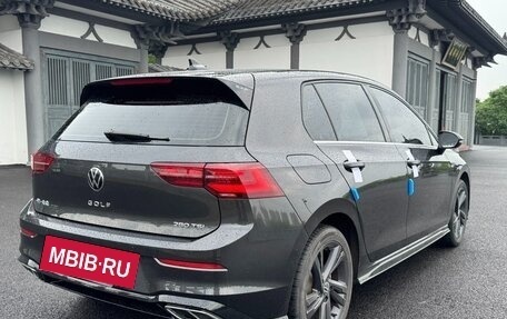 Volkswagen Golf VIII, 2023 год, 2 098 000 рублей, 6 фотография