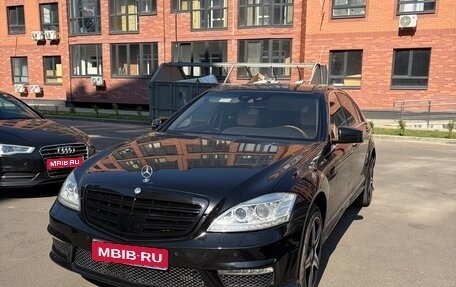 Mercedes-Benz S-Класс, 2012 год, 1 450 000 рублей, 1 фотография