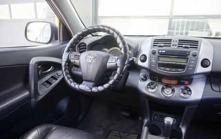 Toyota RAV4, 2010 год, 1 300 000 рублей, 13 фотография