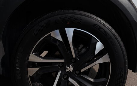 Peugeot 2008 II, 2022 год, 1 750 000 рублей, 11 фотография