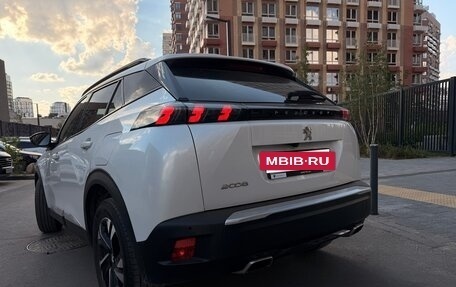 Peugeot 2008 II, 2022 год, 1 750 000 рублей, 4 фотография