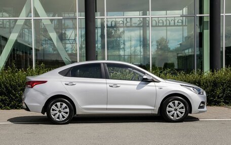 Hyundai Solaris II рестайлинг, 2017 год, 1 130 000 рублей, 8 фотография