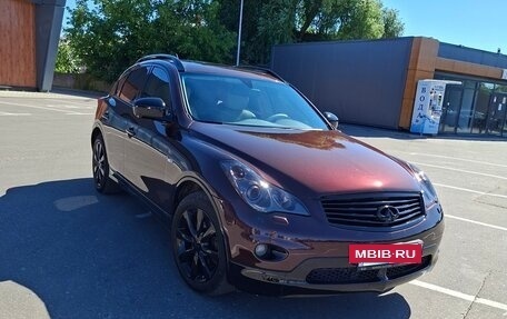 Infiniti QX50 I рестайлинг, 2013 год, 1 390 000 рублей, 2 фотография