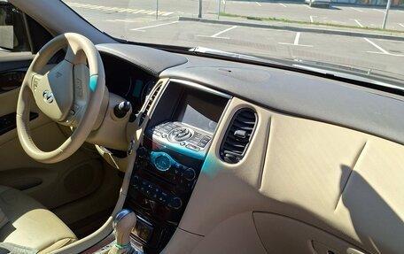 Infiniti QX50 I рестайлинг, 2013 год, 1 390 000 рублей, 11 фотография