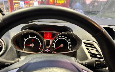 Ford Fiesta, 2011 год, 730 000 рублей, 18 фотография