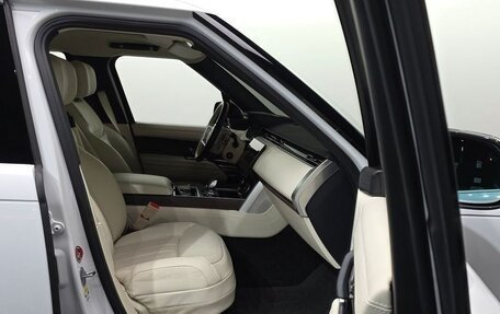 Land Rover Range Rover IV рестайлинг, 2022 год, 14 940 000 рублей, 12 фотография