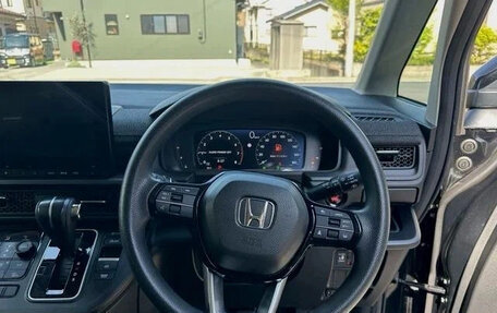 Honda Stepwgn, 2023 год, 2 265 000 рублей, 10 фотография