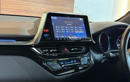 Toyota C-HR I рестайлинг, 2018 год, 2 099 000 рублей, 11 фотография