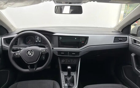 Volkswagen Polo, 2022 год, 1 095 007 рублей, 11 фотография