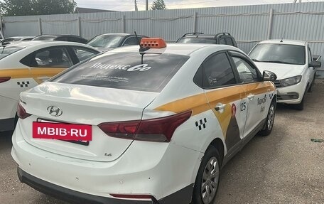 Hyundai Solaris II рестайлинг, 2019 год, 785 000 рублей, 3 фотография