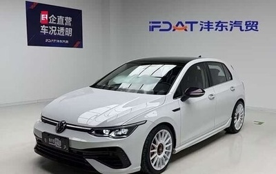 Volkswagen Golf VIII, 2023 год, 1 620 000 рублей, 1 фотография