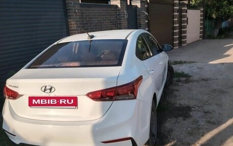 Hyundai Solaris II рестайлинг, 2018 год, 700 000 рублей, 7 фотография
