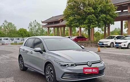Volkswagen Golf VIII, 2023 год, 1 510 000 рублей, 2 фотография