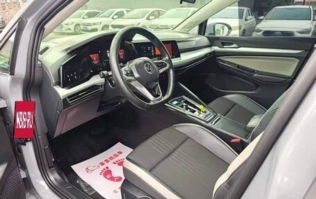 Volkswagen Golf VIII, 2023 год, 1 510 000 рублей, 6 фотография