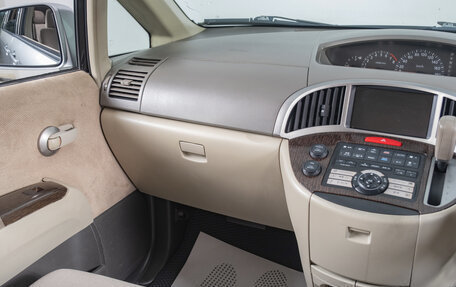 Nissan Presage II, 2003 год, 669 000 рублей, 12 фотография