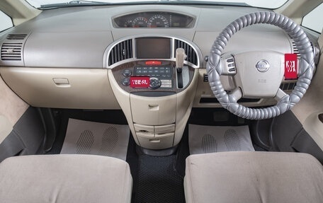 Nissan Presage II, 2003 год, 669 000 рублей, 11 фотография