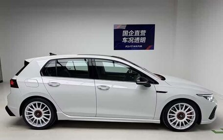 Volkswagen Golf VIII, 2023 год, 1 620 000 рублей, 7 фотография