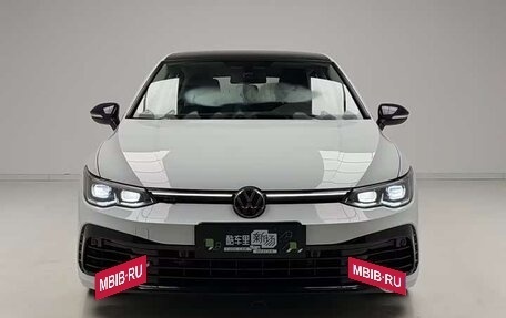 Volkswagen Golf VIII, 2023 год, 1 620 000 рублей, 3 фотография