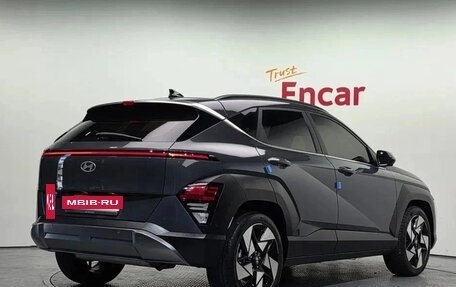 Hyundai Kona, 2023 год, 1 650 000 рублей, 3 фотография