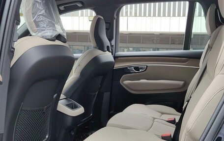 Volvo XC90 II рестайлинг, 2026 год, 6 000 000 рублей, 11 фотография