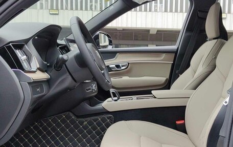 Volvo XC90 II рестайлинг, 2026 год, 6 000 000 рублей, 7 фотография