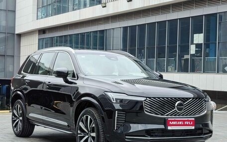 Volvo XC90 II рестайлинг, 2026 год, 6 000 000 рублей, 4 фотография