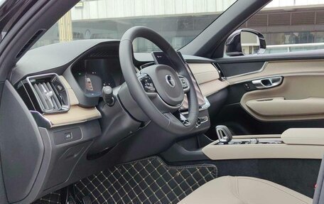 Volvo XC90 II рестайлинг, 2026 год, 6 000 000 рублей, 14 фотография