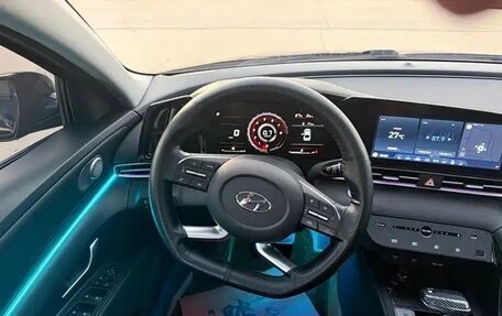 Hyundai Elantra, 2022 год, 1 480 000 рублей, 8 фотография